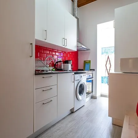 Homeysuite By Parque Nações