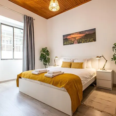 Homeysuite By Parque Nações